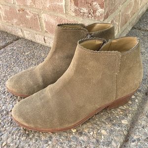 JACK ROGERS, Marianne, olive, suede booties!!